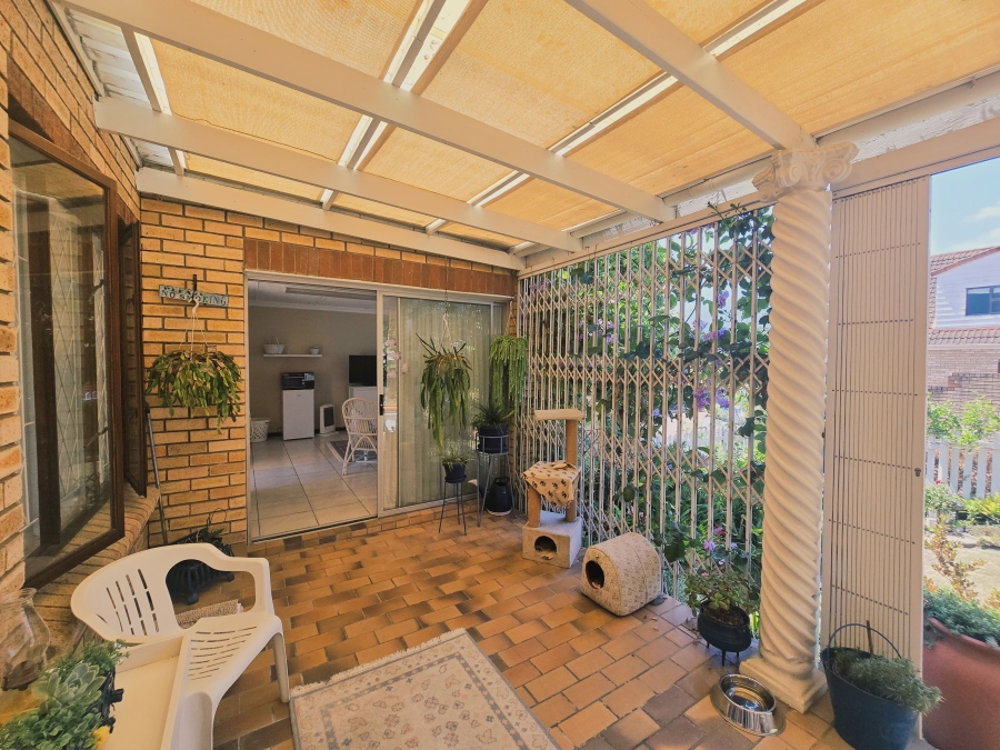 3 Bedroom Property for Sale in Dormehls Drift Western Cape